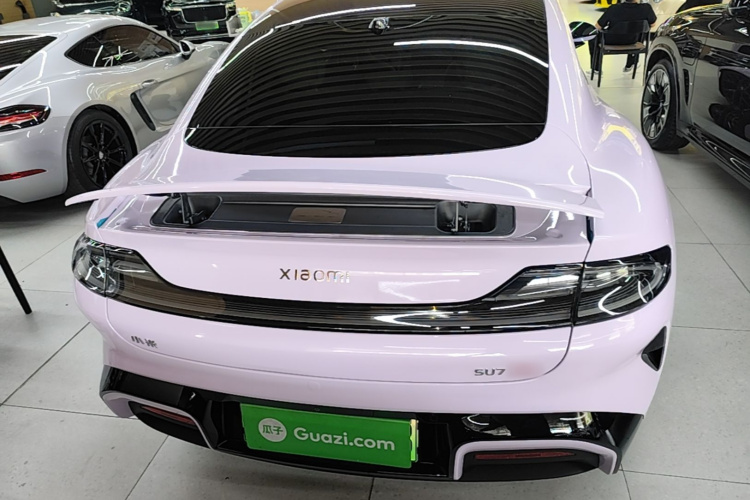MI SU7 2024 car image #4