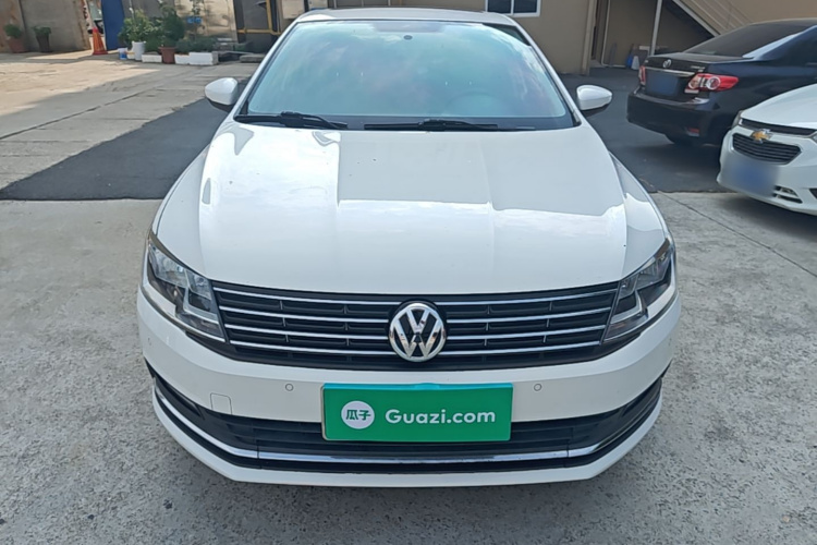 Volkswagen Lavida 2016 car image #3
