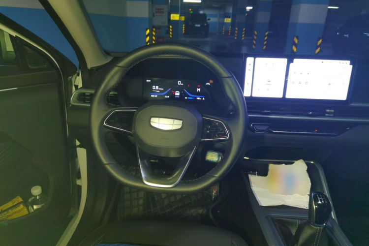 GEELY Emgrand 2025 car image #11