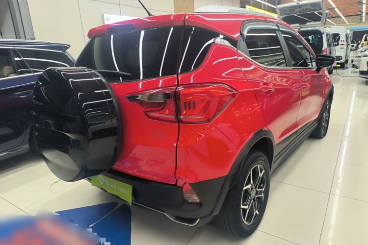 BYD Yuan Pro 2022 #7 BYD Yuan Pro 2022 immagine di auto #7