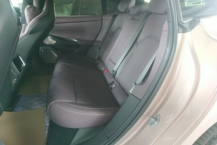 2026 #17 2026 immagine di auto #17