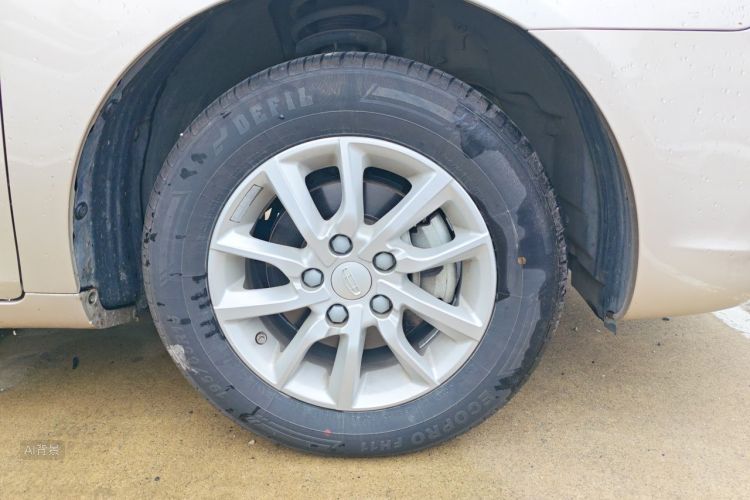 GEELY Emgrand 2020 immagine di auto #9