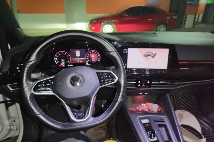Volkswagen Golf 2021 car image #11
