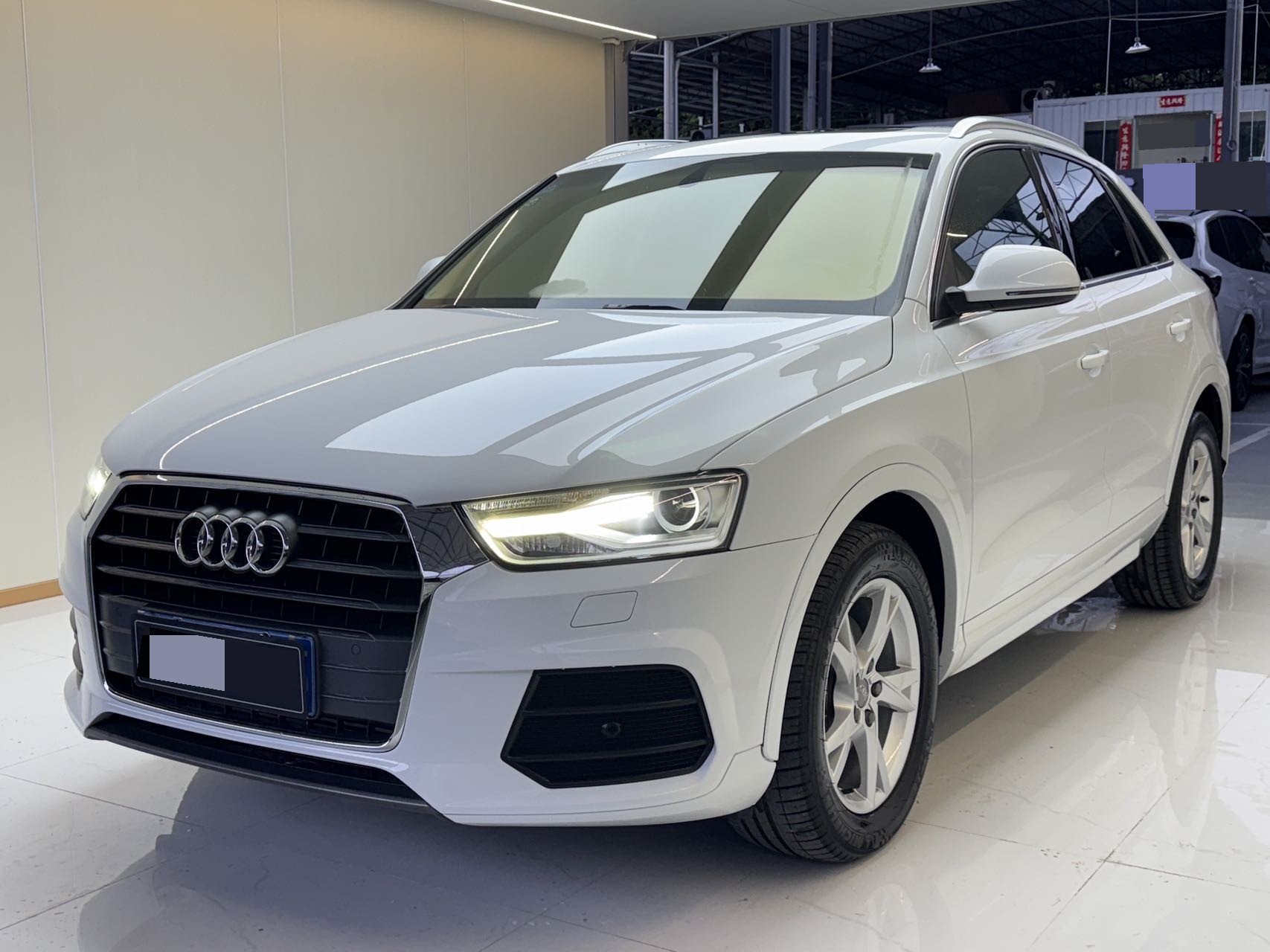 Audi Q3 2017 Audi Q3 2017 car image