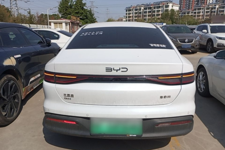 BYD Seal 05 DM-i 2025 car image #6