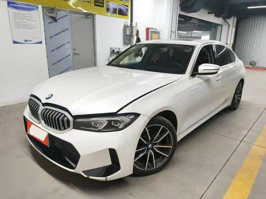 BMW 3 Series 2024 car image 