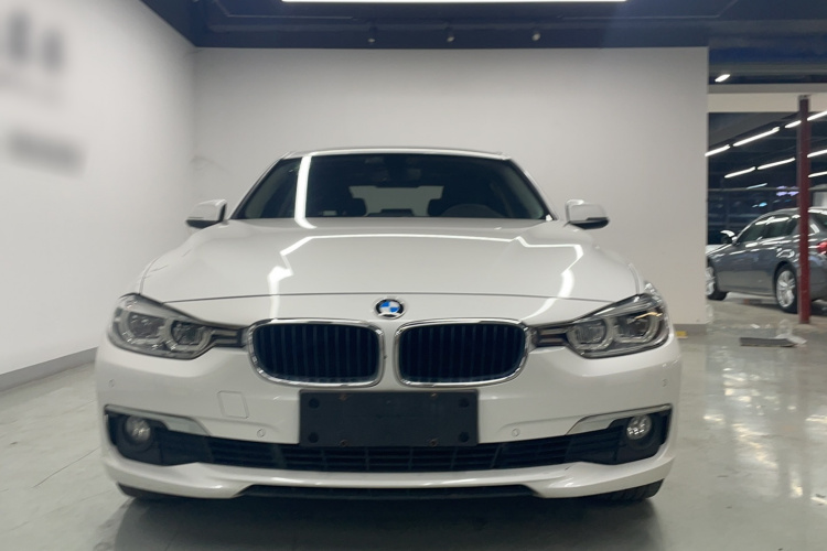 BMW 3 Series 2016 #3 BMW 3 Series 2016 car image #3