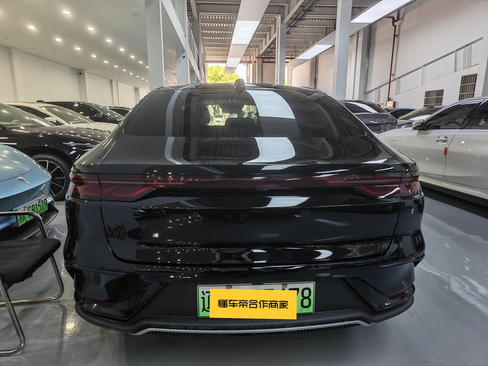 BYD Han 2025 immagine di auto #4