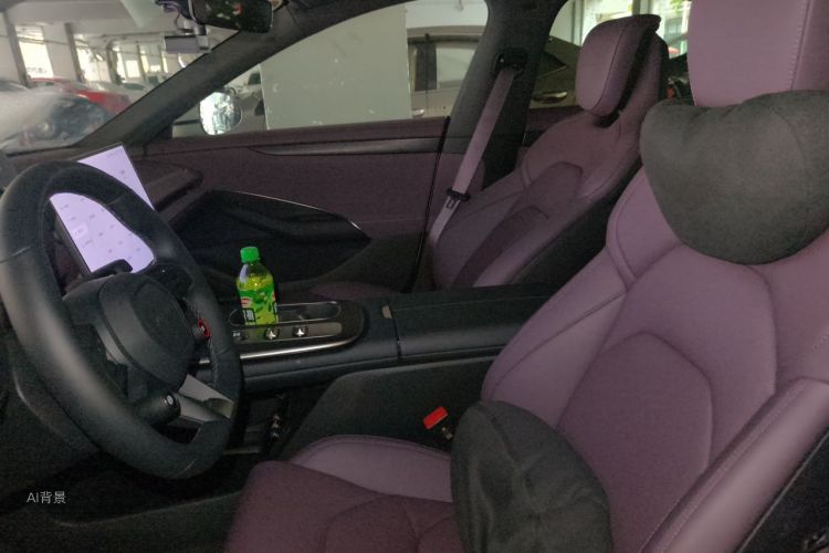 MI SU7 2025 car image #17