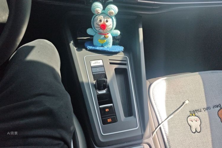 Volkswagen Golf 2023 imagem de carro #16