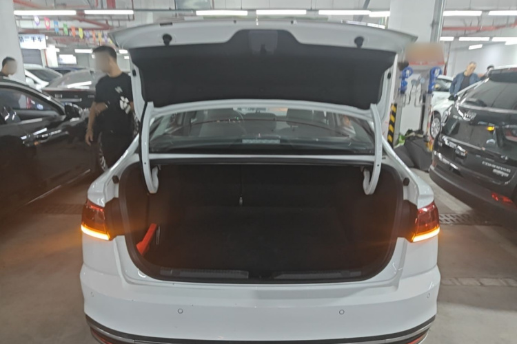 Volkswagen Bora 2024 #19 Volkswagen Bora 2024 imagen de coche #19