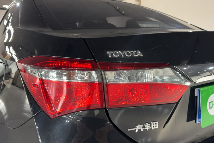 Toyota Corolla 2018 immagine di auto #8