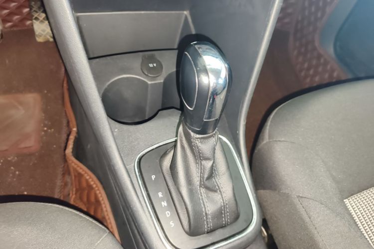 Volkswagen Polo 2018 #14 Volkswagen Polo 2018 car image #14