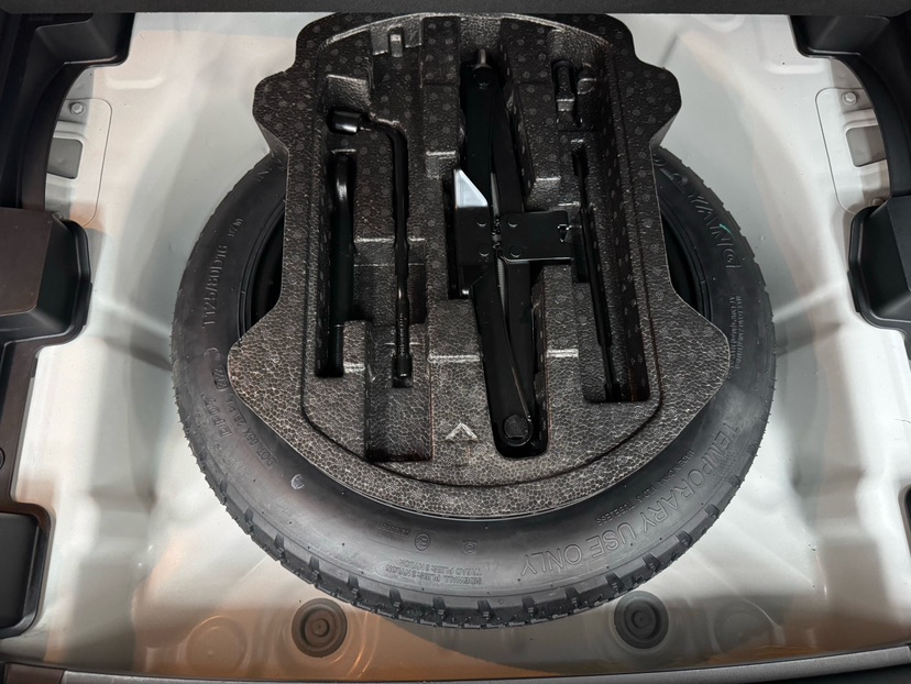 GEELY Coolray 2022 car image #18