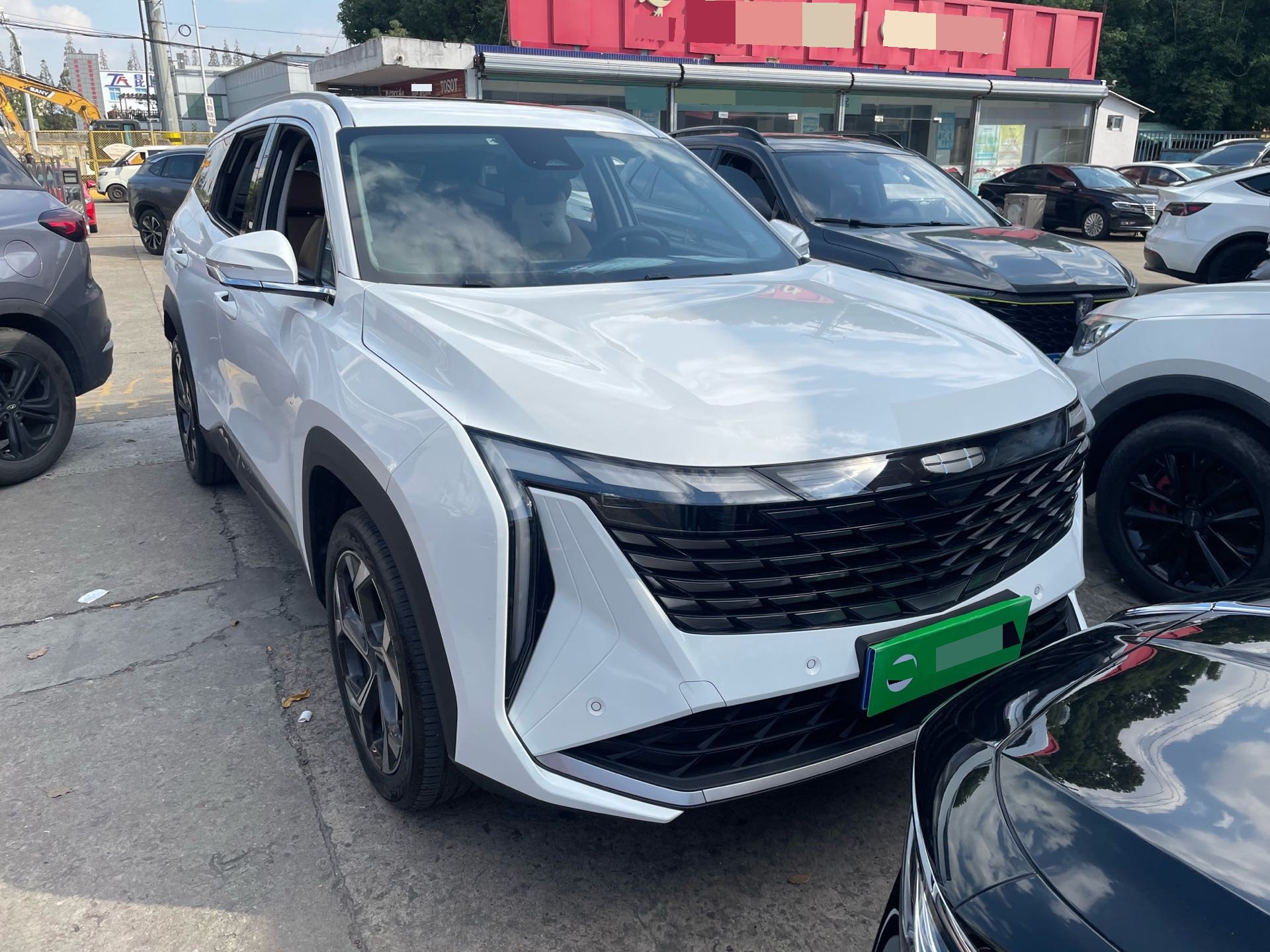 GEELY Boyue L 2023 immagine di auto #2