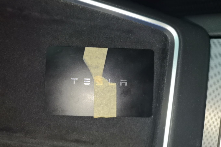 Tesla Model Y 2025 #9 Tesla Model Y 2025 car image #9
