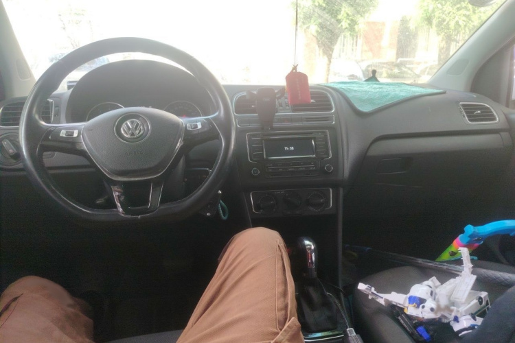 Volkswagen Polo 2016 #12 Volkswagen Polo 2016 car image #12