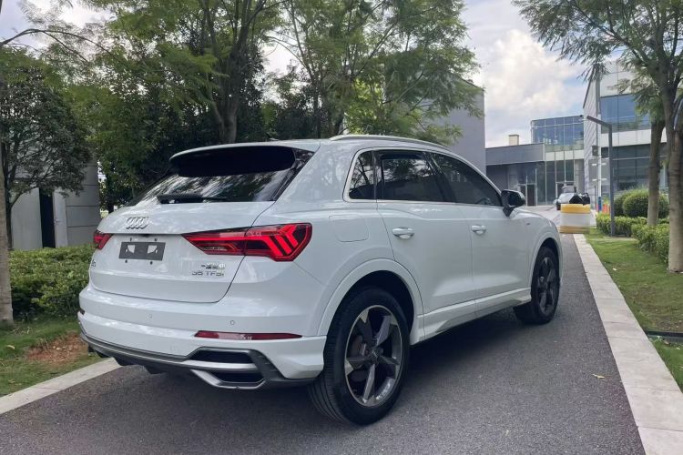 Audi Q3 2019 #5 Audi Q3 2019 immagine di auto #5