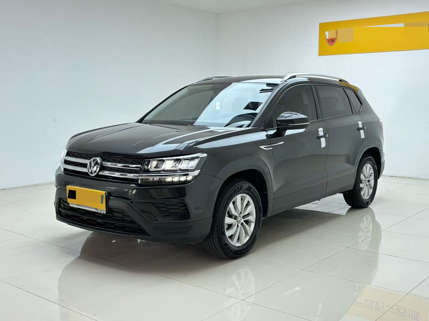 2019 2019 car image
