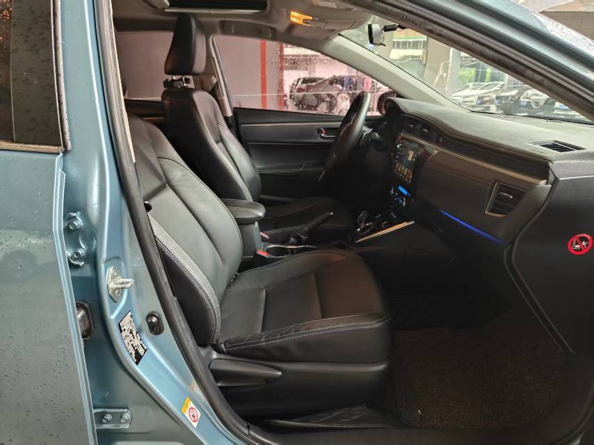 Toyota Corolla 2017 car image #9
