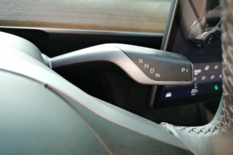 Tesla Model 3 2021 #14 Tesla Model 3 2021 car image #14