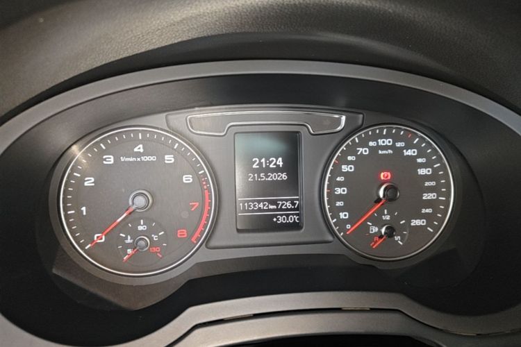 Audi Q3 2017 #12 Audi Q3 2017 car image #12