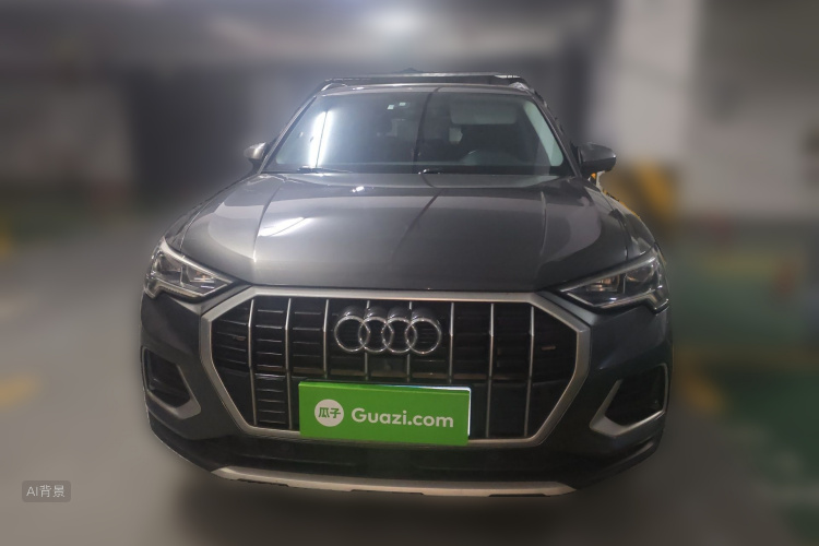 Audi Q3 2020 car image #3