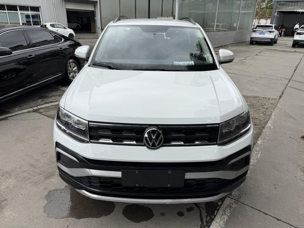 Volkswagen T-Cross 2024 #2 Volkswagen T-Cross 2024 car image #2