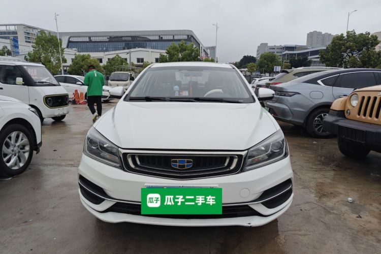 GEELY Emgrand 2019 car image #3