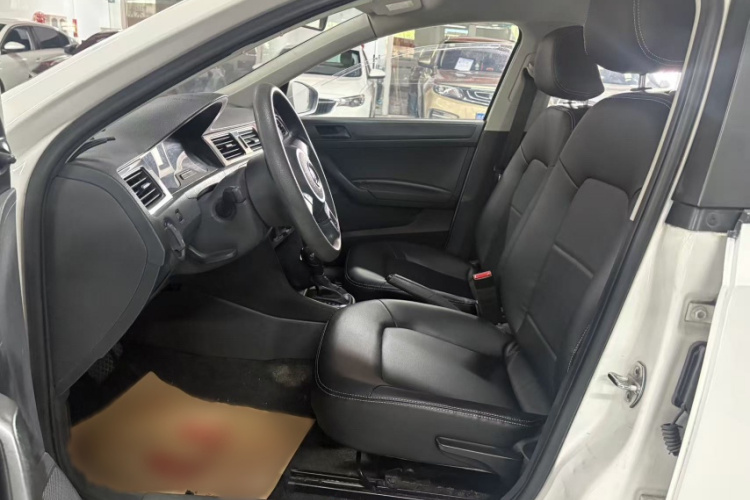 Volkswagen Santana 2016 #10 Volkswagen Santana 2016 car image #10