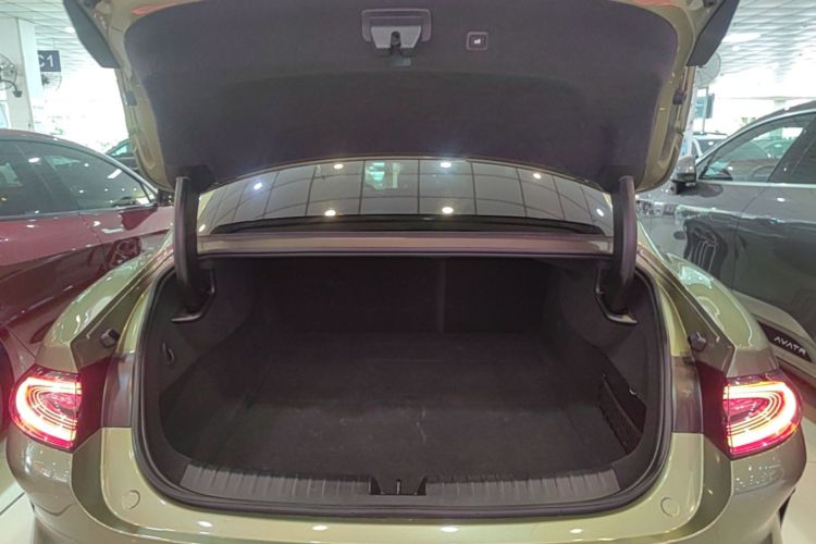MI SU7 2025 car image #19