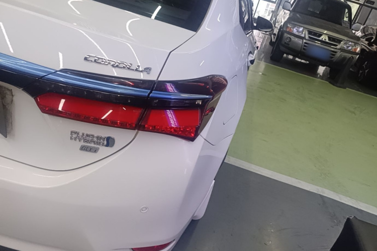 Toyota Corolla Hybird E+ 2019 image de voiture #8