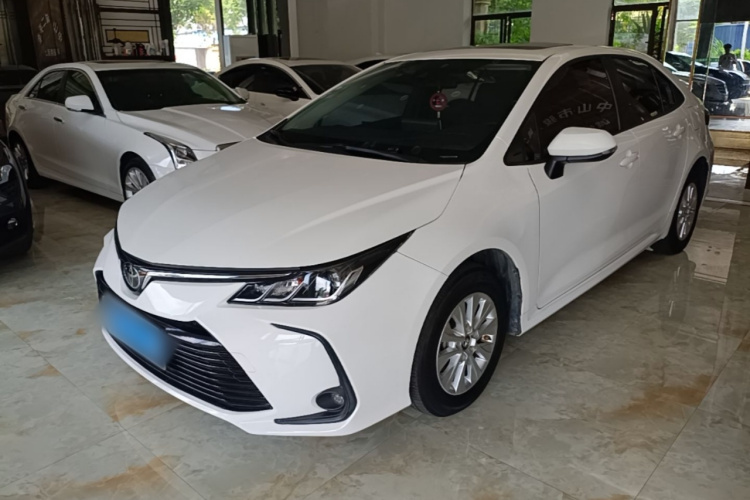 Toyota Corolla 2020 immagine di auto #2