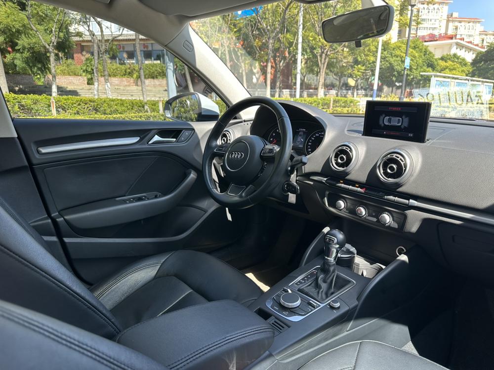 Audi A3 2016 car image #27