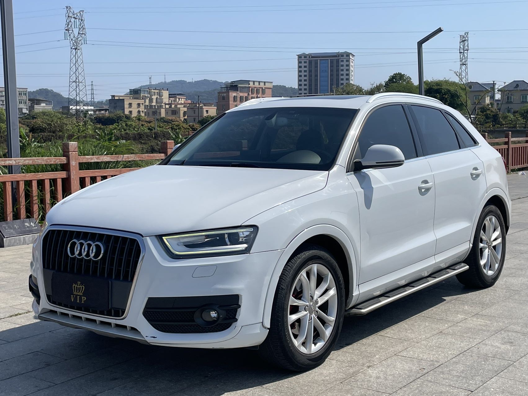 Audi Q3 2014 car image 