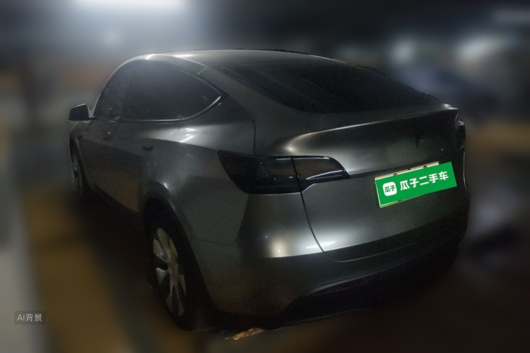 Tesla Model Y 2024 #5 Tesla Model Y 2024 car image #5