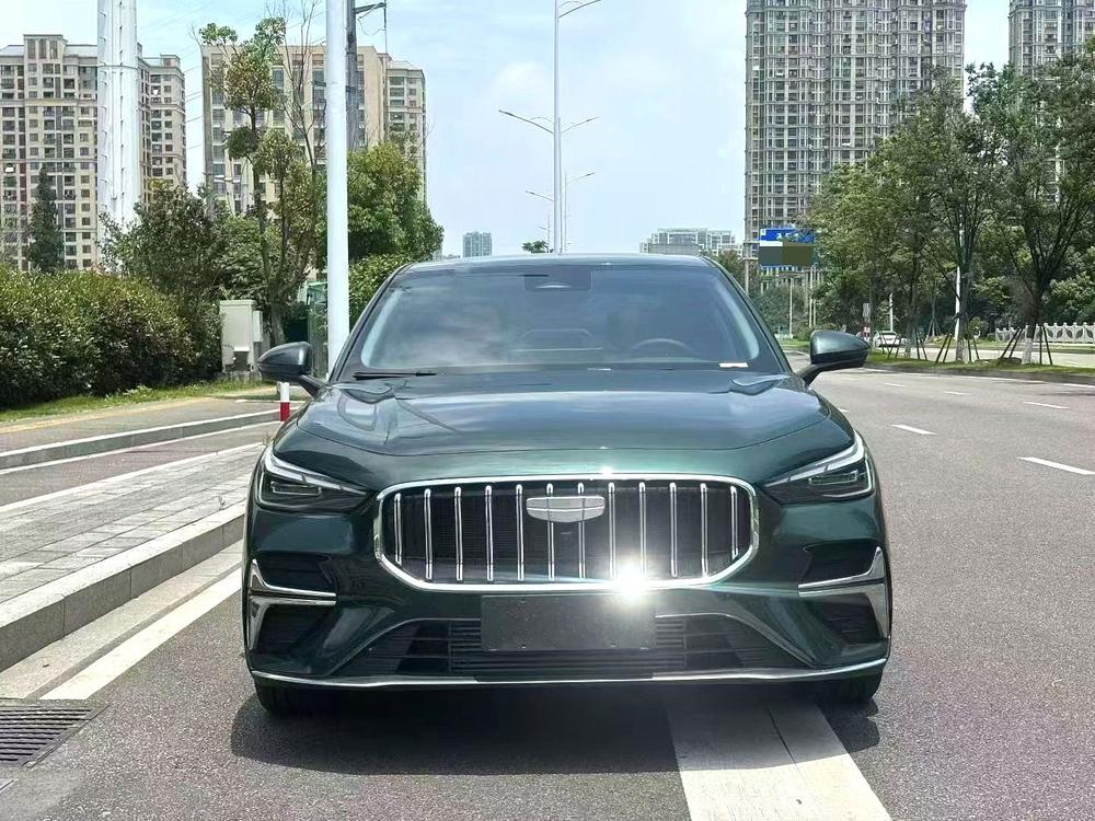 GEELY Emgrand 2025 #2 GEELY Emgrand 2025 car image #2