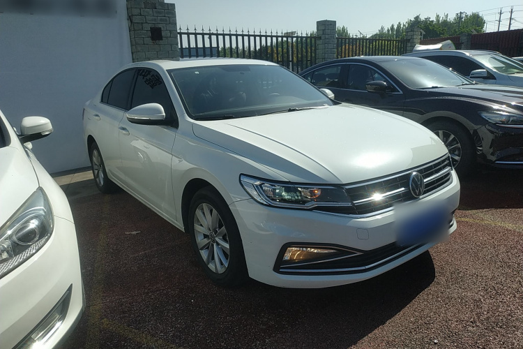 Volkswagen Bora 2021 car image #4