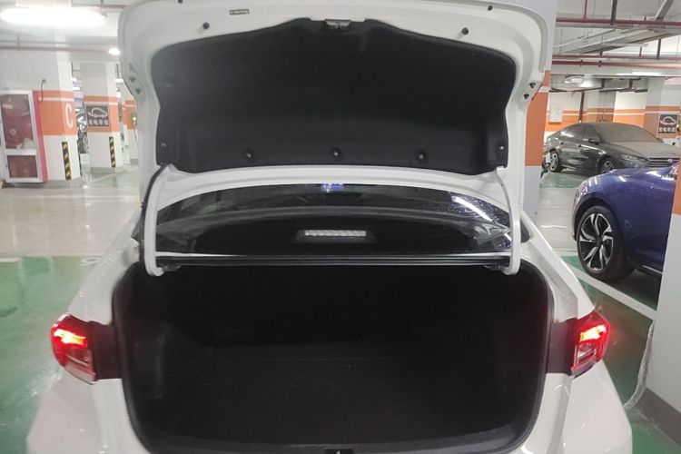 Toyota Corolla 2022 car image #24