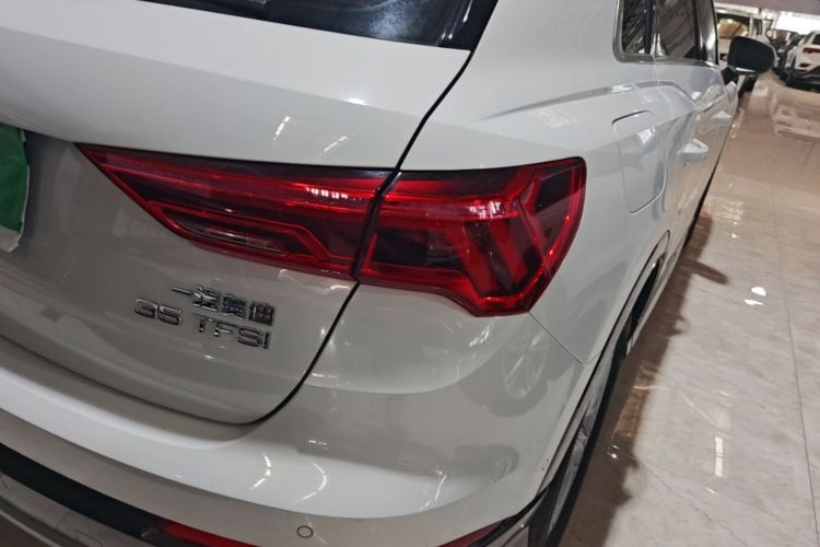 Audi Q3 2022 #8 Audi Q3 2022 car image #8