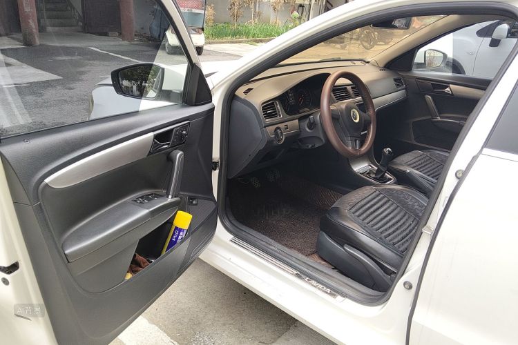 Volkswagen Lavida 2017 immagine di auto #18