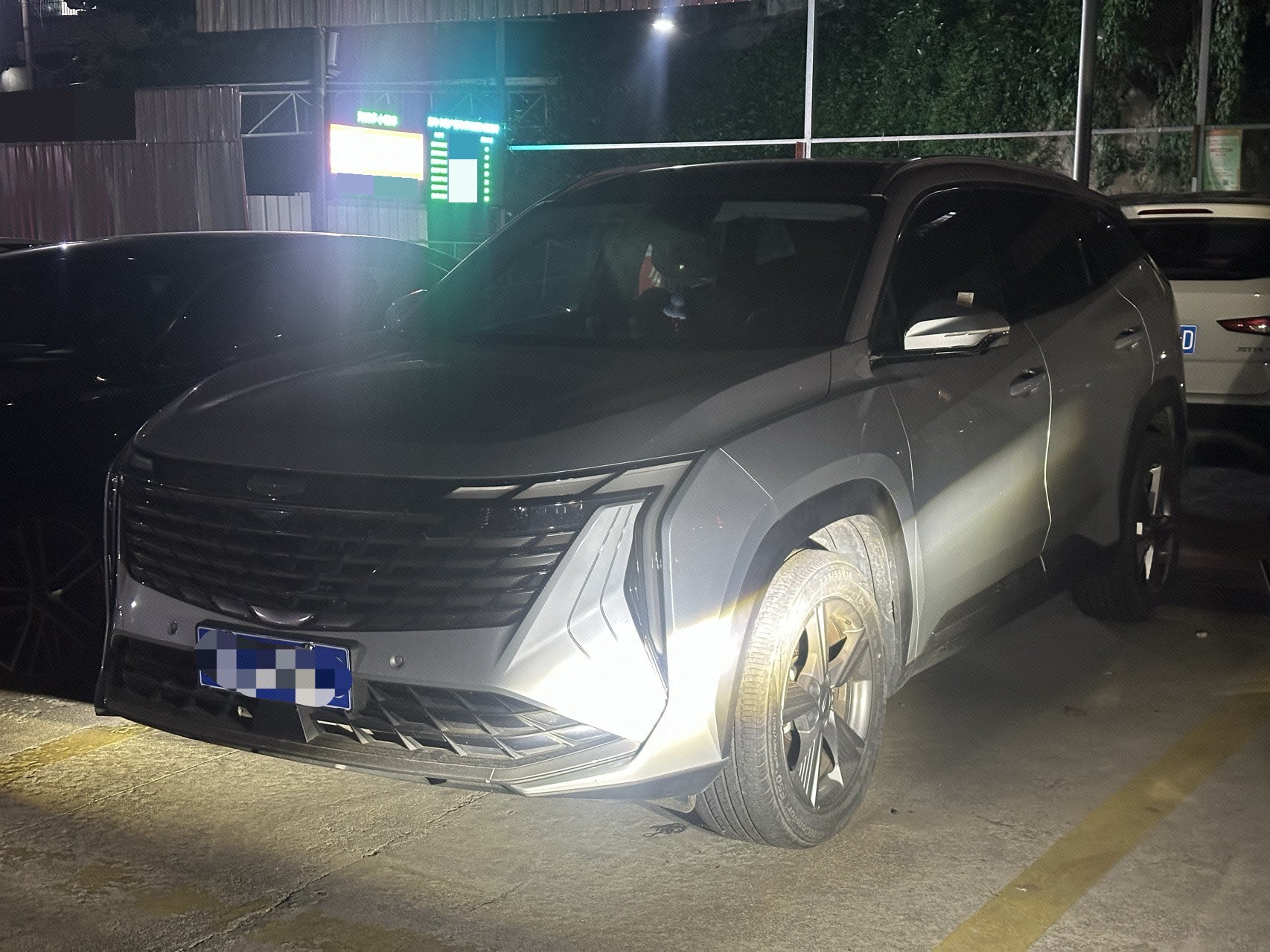 GEELY Boyue L 2023 car image 
