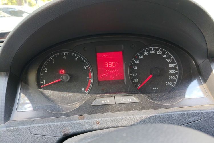Volkswagen Santana 2016 car image #14