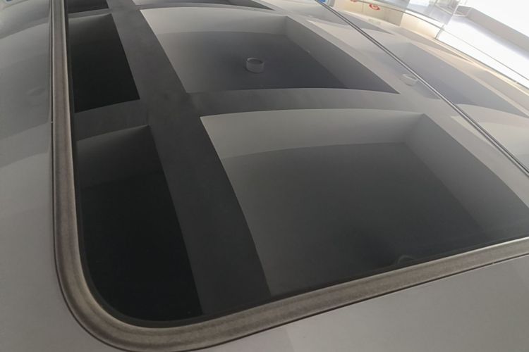BYD Han 2022 immagine di auto #25