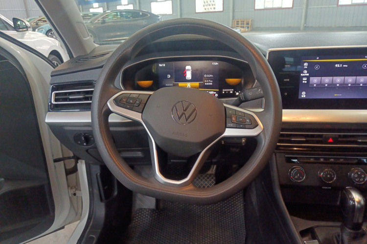 Volkswagen Lavida 2023 immagine di auto #11