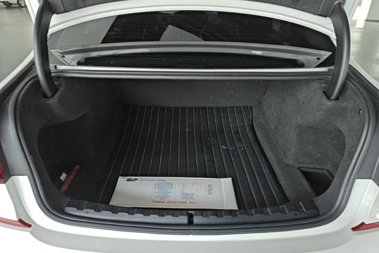 BMW 3 Series 2021 #19 BMW 3 Series 2021 immagine di auto #19