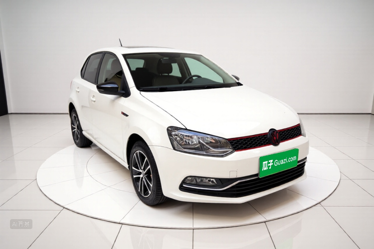 Volkswagen Polo 2015 car image #4