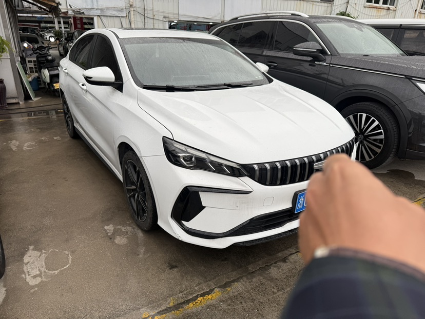 GEELY Binray 2025 #2 GEELY Binray 2025 immagine di auto #2