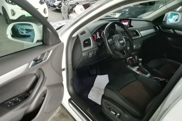 Audi Q3 2017 #12 Audi Q3 2017 immagine di auto #12