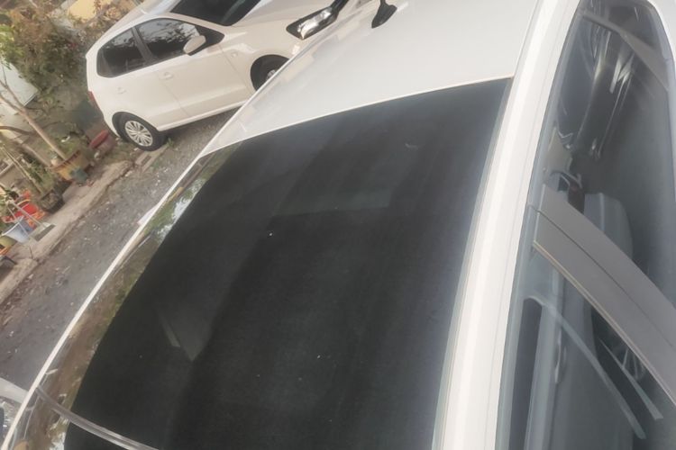 Volkswagen Polo 2021 صورة سيارة #25